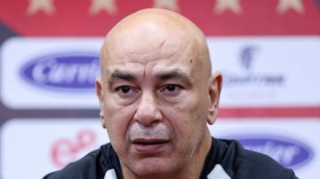 حسام حسن يحسم الجدل حول استبعاد محمد الشناوي من منتخب مصر حسام حسن يحسم الجدل حول استبعاد محمد الشناوي من منتخب مصر