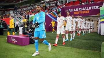 الإمارات تكتسح اليمن برباعية نظيفة في كأس الخليج الإمارات تكتسح اليمن برباعية نظيفة في كأس الخليج