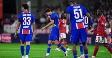 مارسيليا ضد بي إس جي.. التشكيل الرسمي لكلاسيكو الدوري الفرنسي مارسيليا ضد بي إس جي.. التشكيل الرسمي لكلاسيكو الدوري الفرنسي