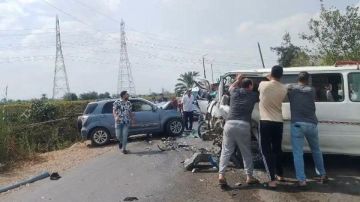نجاة 9 ركاب من الموت في تصادم ميكروباص وملاكي بخط القرشية _ شبشير الحصة بالغربية