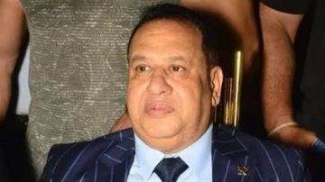 صبري نخنوخ.. تفاصيل اعترافاته وزوجته في قضية الآثار المصرية صبري نخنوخ.. تفاصيل اعترافاته وزوجته في قضية الآثار المصرية