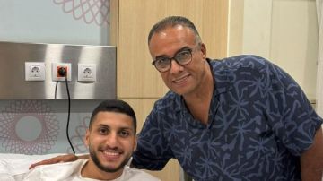 رئيس اتحاد السلة يساند  دولا  بعد جراحة الرباط الصليبي