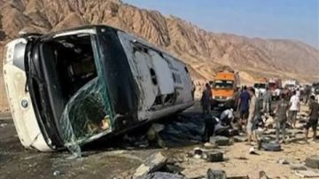 حادث أتوبيس دهب - نويبع .. 22 وفاة و28 مصابا وتحقيقات لكشف أسباب الحادث فيديو حادث أتوبيس دهب - نويبع .. 22 وفاة و28 مصابا وتحقيقات لكشف أسباب الحادث فيديو