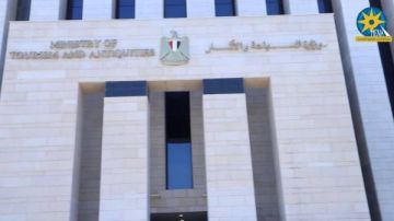 وزارة السياحة والآثار: إجراءات فورية للتعامل مع تجمع مياه خلف جامع أحمد بن طولون وزارة السياحة والآثار: إجراءات فورية للتعامل مع تجمع مياه خلف جامع أحمد بن طولون