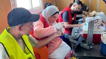 محافظ أسيوط: توفير الرعاية الصحية للعمالة غير المنتظمة محافظ أسيوط: توفير الرعاية الصحية للعمالة غير المنتظمة
