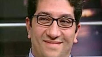 أمير رمزي يناشد أسرة طـ.فل بعد سرقة سماعته: ممكن حد يوصلنا بيه؟ أمير رمزي يناشد أسرة طـ.فل بعد سرقة سماعته: ممكن حد يوصلنا بيه؟