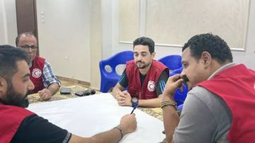 الهلال الأحمر ببورسعيد يبحث خطط التطوير وتعزيز التكامل المؤسسي الهلال الأحمر ببورسعيد يبحث خطط التطوير وتعزيز التكامل المؤسسي