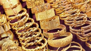 خسائر بلغت 1160 جنيها.. مفاجأة في سعر الجنيه الذهب وعيار 21 الآن خسائر بلغت 1160 جنيها.. مفاجأة في سعر الجنيه الذهب وعيار 21 الآن