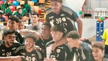 رئيس بعثة شباب اليد: الاتحاد وفر كل مقومات النجاح.. ومنتخبنا قدم ملحمة في النهائي