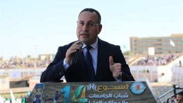 وزير التعليم العالي ومحافظ المنيا ورئيس الجامعة يفتتحون أسبوع شباب الجامعات وزير التعليم العالي ومحافظ المنيا ورئيس الجامعة يفتتحون أسبوع شباب الجامعات