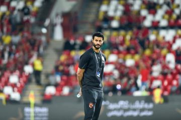 كريم رمزى يكشف موعد جلسة تمديد عقد محمد الشناوي مع الأهلي كريم رمزى يكشف موعد جلسة تمديد عقد محمد الشناوي مع الأهلي