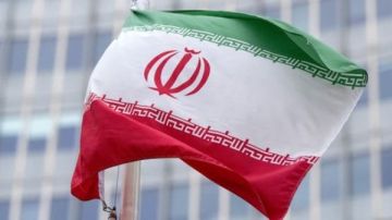 إيران تعلن اقتراب خروج الاتفاق مع عمان إلى النور رغما عن الولايات المتحدة إيران تعلن اقتراب خروج الاتفاق مع عمان إلى النور رغما عن الولايات المتحدة