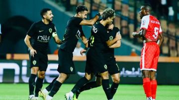 الشوط الأول الزمالك يتقدم بثنائية نظيفة على بطل جيبوتي في دوري أبطال إفريقيا الشوط الأول الزمالك يتقدم بثنائية نظيفة على بطل جيبوتي في دوري أبطال إفريقيا
