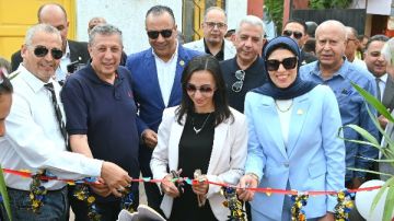 محافظ البحيرة تفتتح مدرسة بني الدلنجات الرسمية لغات محافظ البحيرة تفتتح مدرسة بني الدلنجات الرسمية لغات