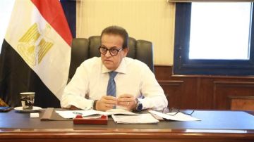 وزير الصحة يوجه بتشكيل لجنة علمية متخصصة لطب وجراحات الأجنة وزير الصحة يوجه بتشكيل لجنة علمية متخصصة لطب وجراحات الأجنة