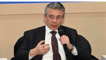 عاجل أحمد أموي يكشف حقيقة زيادة جمارك الهواتف المحمولة عاجل أحمد أموي يكشف حقيقة زيادة جمارك الهواتف المحمولة