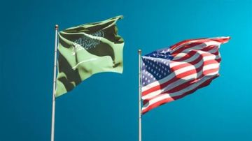 أمريكا تحذر مواطنيها من السفر إلى السعودية أمريكا تحذر مواطنيها من السفر إلى السعودية