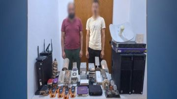 يبثون القنوات الفضائية المشفرة.. القبض على القائمين على شبكة sat link يبثون القنوات الفضائية المشفرة.. القبض على القائمين على شبكة sat link