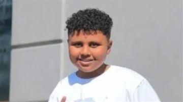 والد طفل الإسعاف يكشف تفاصيل اللحظات الصعبة قبل الإغماء والد طفل الإسعاف يكشف تفاصيل اللحظات الصعبة قبل الإغماء