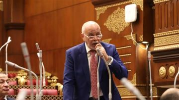 النائب حازم الجندي: إعادة تشغيل المصانع المتعثرة خطوة محورية لتعزيز الإنتاج وتوفير مستلزمات الصناعة النائب حازم الجندي: إعادة تشغيل المصانع المتعثرة خطوة محورية لتعزيز الإنتاج وتوفير مستلزمات الصناعة