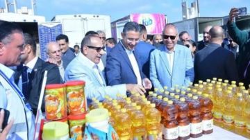 تطوير 40 ألف منفذ تمويني وتحويلها على طريقة الهايبر ماركت.. طفرة في كاري أون تطوير 40 ألف منفذ تمويني وتحويلها على طريقة الهايبر ماركت.. طفرة في كاري أون