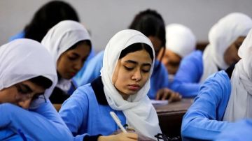 ما الفرق بين البكالوريا المصرية العامة و الأزهرية ؟.. خبير تربوي يوضح ما الفرق بين البكالوريا المصرية العامة و الأزهرية ؟.. خبير تربوي يوضح