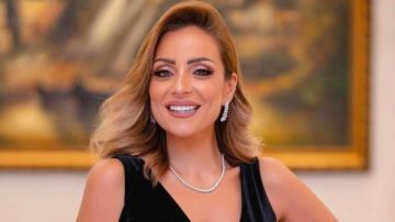 ريم البارودي تعلق على صورتها مع عبدالباسط حمودة في زفاف نجل سعد الصغير ريم البارودي تعلق على صورتها مع عبدالباسط حمودة في زفاف نجل سعد الصغير