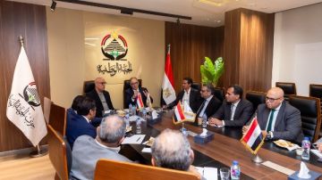 عاصم الجزار يبحث مع أمانة الإسكان بالجبهة الوطنية رؤية متكاملة لتنظيم السوق العقاري عاصم الجزار يبحث مع أمانة الإسكان بالجبهة الوطنية رؤية متكاملة لتنظيم السوق العقاري