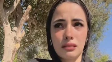 بعد ادعاءات اقتحام منزلها.. الأجهزة الأمنية تضبط دينا عزت بعد ادعاءات اقتحام منزلها.. الأجهزة الأمنية تضبط دينا عزت