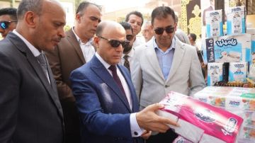 محافظ الغربية يتفقد أول سوق لليوم الواحد بقرى كفر الزيات محافظ الغربية يتفقد أول سوق لليوم الواحد بقرى كفر الزيات