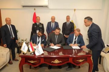 مذكرة تفاهم ثلاثية بين أكاديمية مصر للطيران للتدريب وSAVIS لخدمات الطيران وFlyon Aero الإيطالية لتطوير التدريب مذكرة تفاهم ثلاثية بين أكاديمية مصر للطيران للتدريب وSAVIS لخدمات الطيران وFlyon Aero الإيطالية لتطوير التدريب