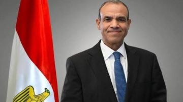 وزير الخارجية يؤكد مجددا موقف مصر الرافض بشكل قاطع لأي انتهاكات أو اعتداءات على السعودية وزير الخارجية يؤكد مجددا موقف مصر الرافض بشكل قاطع لأي انتهاكات أو اعتداءات على السعودية