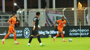 التعادل السلبي يحسم مواجهة الشباب والفيحاء في الدوري السعودي التعادل السلبي يحسم مواجهة الشباب والفيحاء في الدوري السعودي