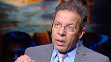 نقيب الأطباء يكشف الرقم الصادم.. كم طبيبا يستعد للهجرة سنويا؟ نقيب الأطباء يكشف الرقم الصادم.. كم طبيبا يستعد للهجرة سنويا؟