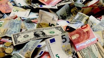سعر الدولار اليوم الثلاثاء 22 سبتمبر 2026 في البنوك سعر الدولار اليوم الثلاثاء 22 سبتمبر 2026 في البنوك