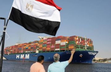رئيس الوزراء المصري يحسم الجدل بعد مقترح بيع قناة السويس رئيس الوزراء المصري يحسم الجدل بعد مقترح بيع قناة السويس