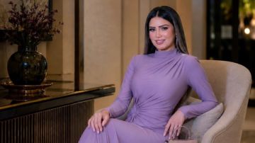في جدة.. إيناس عز الدين تتألق بفستان موف في أحدث ظهور في جدة.. إيناس عز الدين تتألق بفستان موف في أحدث ظهور