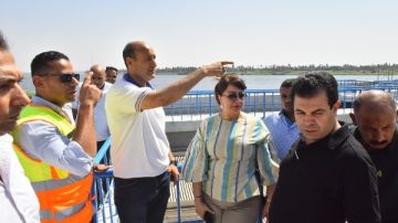 محافظ أسيوط يتفقد محطة مياه المعابدة المرشحة الجديدة بأبنوب محافظ أسيوط يتفقد محطة مياه المعابدة المرشحة الجديدة بأبنوب