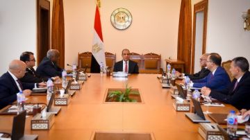وزير الخارجية يتابع التحضيرات للفعاليات الأفريقية الثلاث بالعلمين الجديدة وزير الخارجية يتابع التحضيرات للفعاليات الأفريقية الثلاث بالعلمين الجديدة