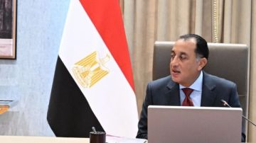 ضبط الأسعار وتوفير السلع.. مدبولي يترأس اجتماع الحكومة الأسبوعي ضبط الأسعار وتوفير السلع.. مدبولي يترأس اجتماع الحكومة الأسبوعي