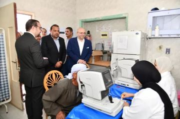 رئيس الوزراء يستعرض نتائج قافلة طبية شاملة بمحافظة الفيوم نظمتها اللجنة الطبية العليا والاستغاثات رئيس الوزراء يستعرض نتائج قافلة طبية شاملة بمحافظة الفيوم نظمتها اللجنة الطبية العليا والاستغاثات