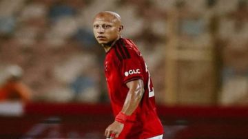 مصدر بالأهلي يكشف تطورات تأهيل عمرو الجزار بعد جراحة الرباط الصليبي مصدر بالأهلي يكشف تطورات تأهيل عمرو الجزار بعد جراحة الرباط الصليبي