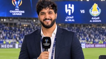 إعلامي يكشف مفاجأة عن مباراة الهلال والغرافة في دوري أبطال آسيا إعلامي يكشف مفاجأة عن مباراة الهلال والغرافة في دوري أبطال آسيا