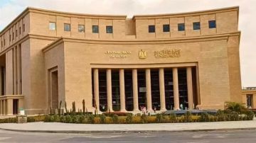 البنك المركزي يجمع 112.5 مليار جنيه من أذون الخزانة وسط صعود الفائدة البنك المركزي يجمع 112.5 مليار جنيه من أذون الخزانة وسط صعود الفائدة