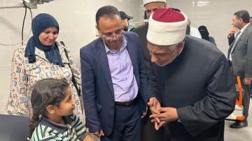 بتوجيهات الإمام الأكبر.. رئيس المعاهد الأزهرية يتفقد الحالة الصحية لتلاميذ معهد نور الإسلام بتوجيهات الإمام الأكبر.. رئيس المعاهد الأزهرية يتفقد الحالة الصحية لتلاميذ معهد نور الإسلام