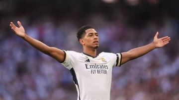 بعد البداية القوية.. مفاجأة جديدة في عقد جود بيلينجهام مع ريال مدريد بعد البداية القوية.. مفاجأة جديدة في عقد جود بيلينجهام مع ريال مدريد