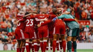 مباراة ليفربول وإيبسويتش تاون في الدوري الإنجليزي.. الموعد والقنوات الناقلة مباراة ليفربول وإيبسويتش تاون في الدوري الإنجليزي.. الموعد والقنوات الناقلة
