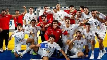 منتخب مصر للشباب لكرة اليد يفتتح مشواره الأفريقي بمباراة الكونغو الديمقراطية منتخب مصر للشباب لكرة اليد يفتتح مشواره الأفريقي بمباراة الكونغو الديمقراطية