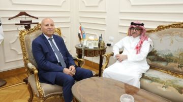 محافظ القاهرة يبحث مع رئيس المنظمة العربية للسياحة تعزيز الحركة السياحية وجذب الاستثمارات العربية محافظ القاهرة يبحث مع رئيس المنظمة العربية للسياحة تعزيز الحركة السياحية وجذب الاستثمارات العربية