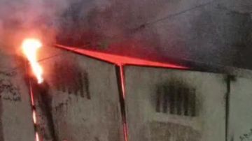 السيطرة على حريق داخل كابينة كهرباء بشبرا الخيمة السيطرة على حريق داخل كابينة كهرباء بشبرا الخيمة